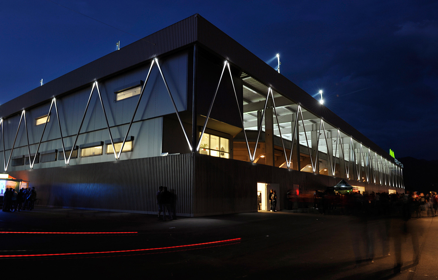 198_B06_Stadion_Arena_Thun_01-125