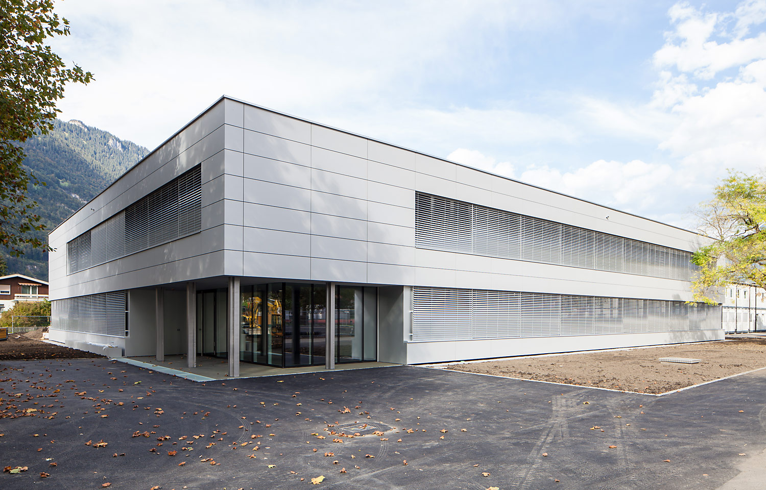 270_B06_Gym_Interlaken_01