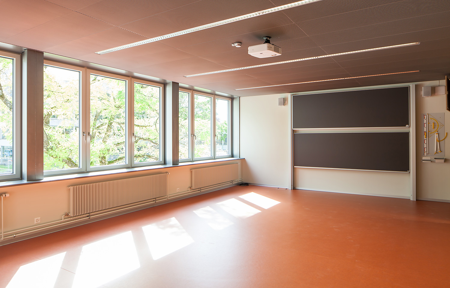 270_B06_Gym_Interlaken_06