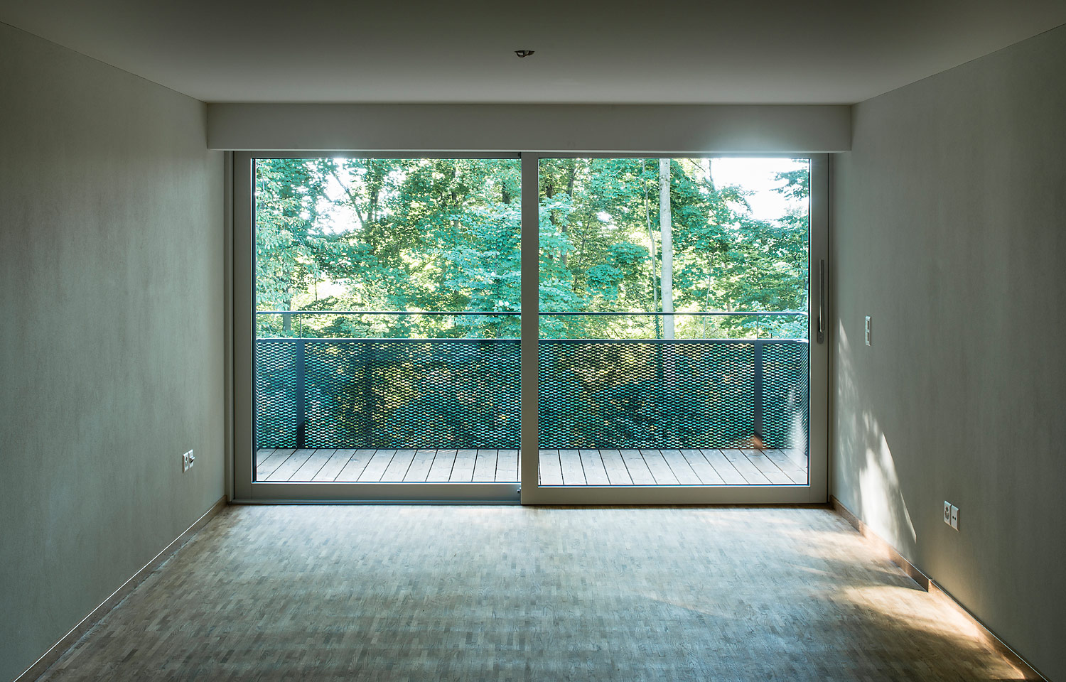 283_B06_Alexandra_24_04